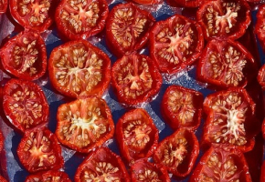 Come fare il pomodoro secco in casa: metodo tradizionale