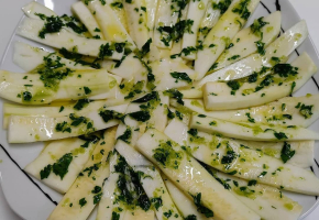 Calabacines estilo boquerones en vinagre: receta fresca