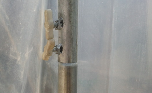 Puerta para invernadero de la Serie T con estructura metálica y de plástico